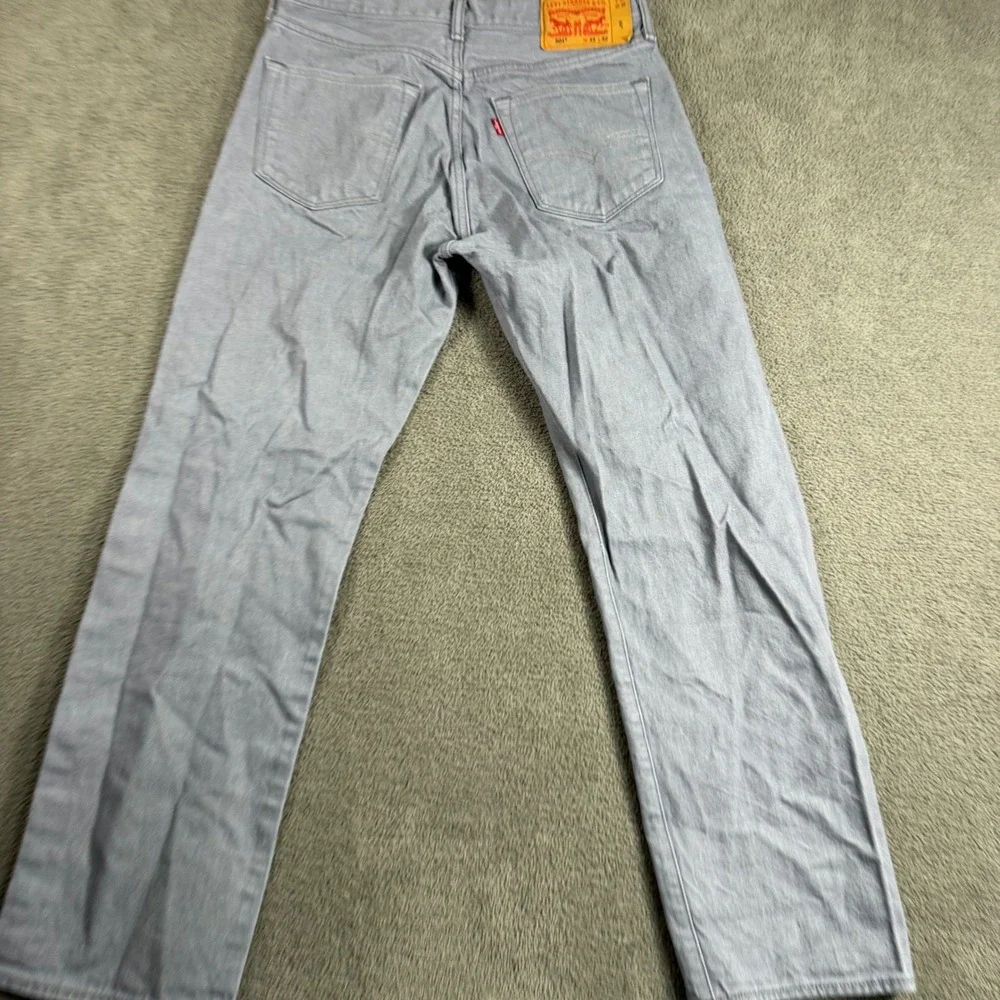 Levis 501 Original Fit Mens Light Grey Straight Leg Button Fly Jeans 33x32